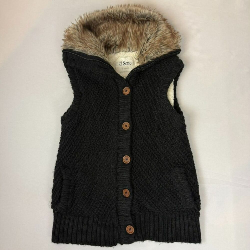 Ci Sono Knit Faux Fur Hooded Sherpa Lined Vest - M